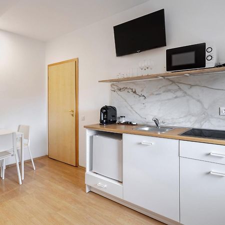 Dd Boutique Apartments 克卢日-纳波卡 客房 照片