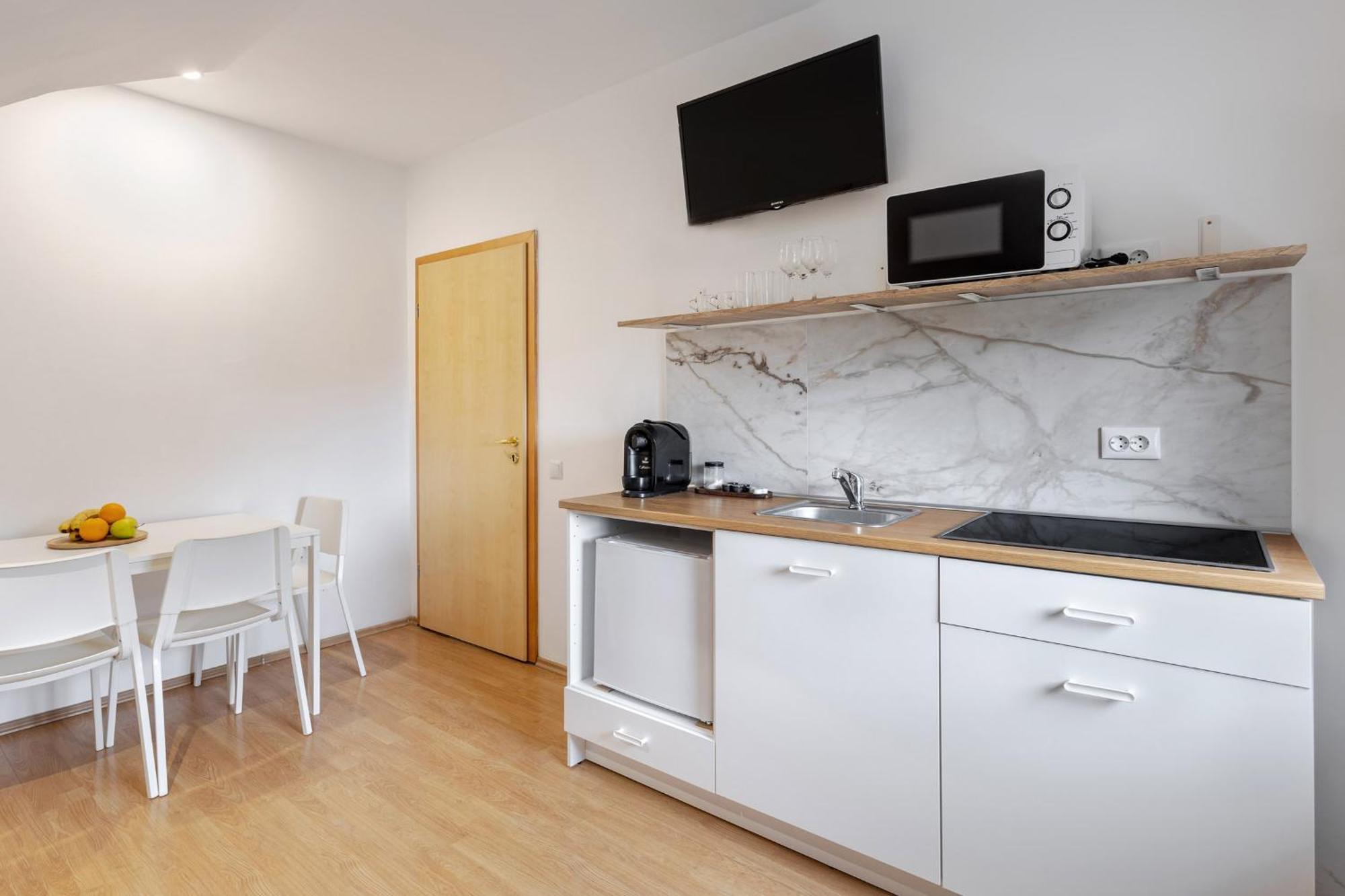 Dd Boutique Apartments 克卢日-纳波卡 客房 照片